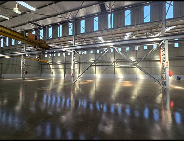 3,442M² WAREHOUSE TO LET IN DENVER
